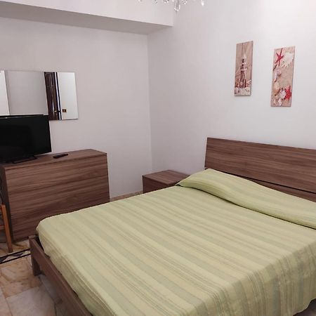 Casa Nupi Leilighet SantʼAlessio Siculo Eksteriør bilde