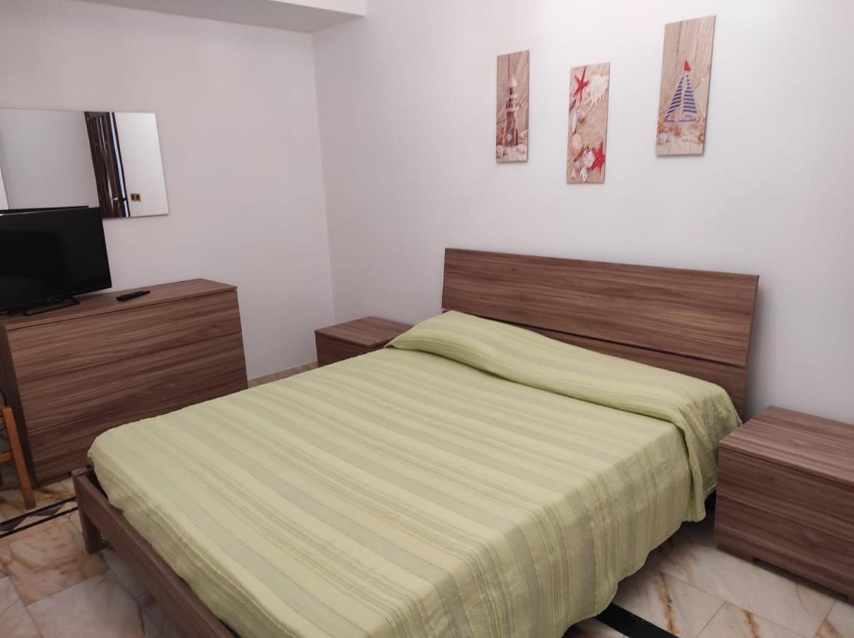 Casa Nupi Leilighet SantʼAlessio Siculo Eksteriør bilde